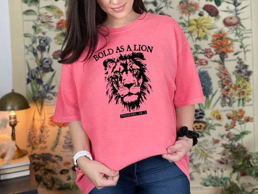 BOLD AS A LION (GRAPHIC TEE) 4563KPI